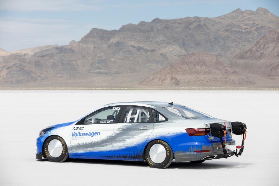  Volkswagen Jetta Bonneville Racer 2018 года  (фото 27 из 36)